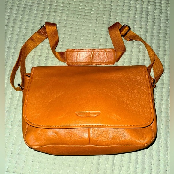 Osprey of London Pebble Beach Concourse Genuine Leather Messenger Bag VGUC